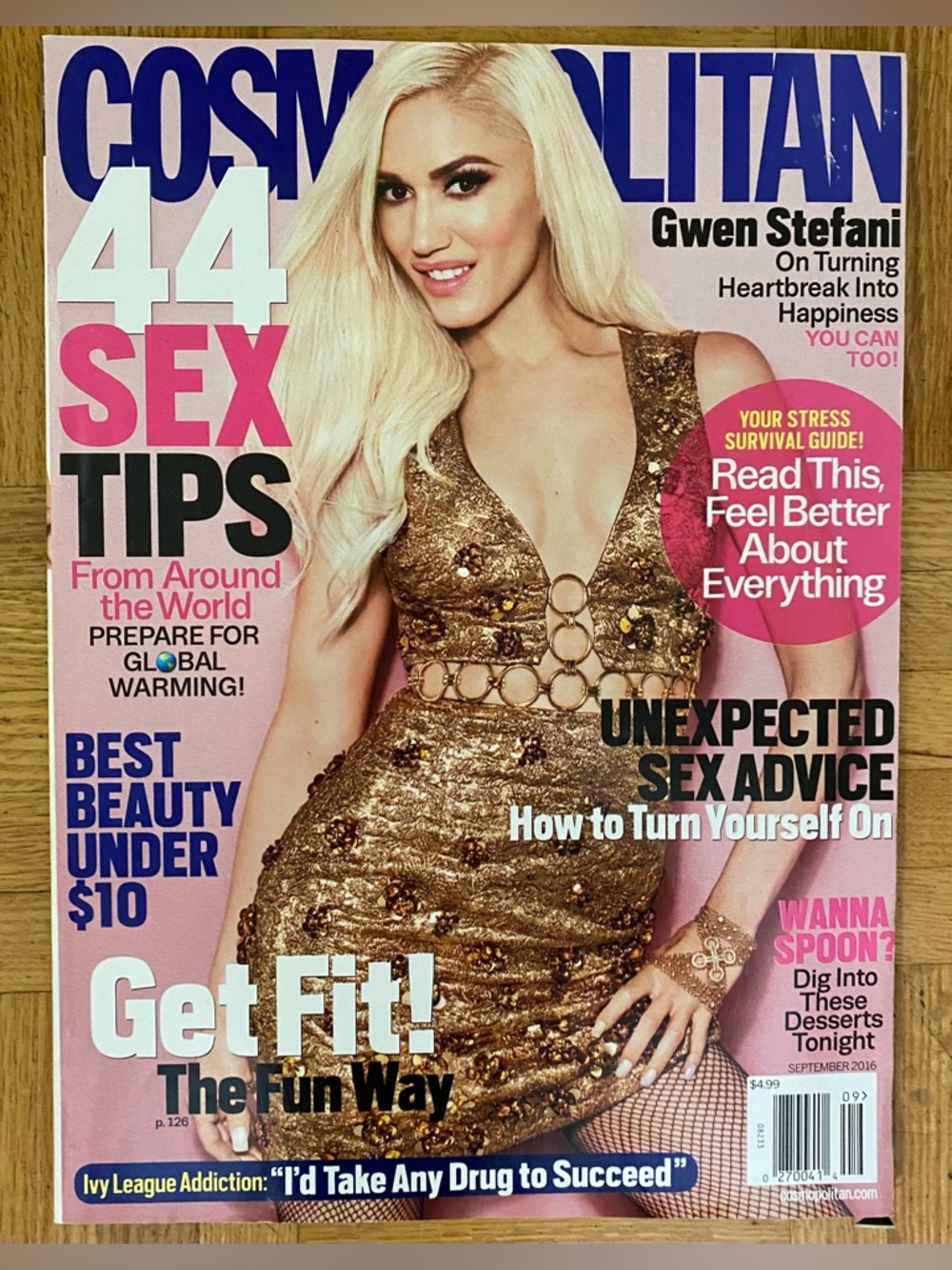 Cosmopolitan Magazine September 2016 - Gwen Stefani